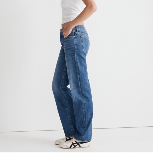 Madewell Low-Slung Straight Jeans in Palmina Wash - Picture 2 of 12